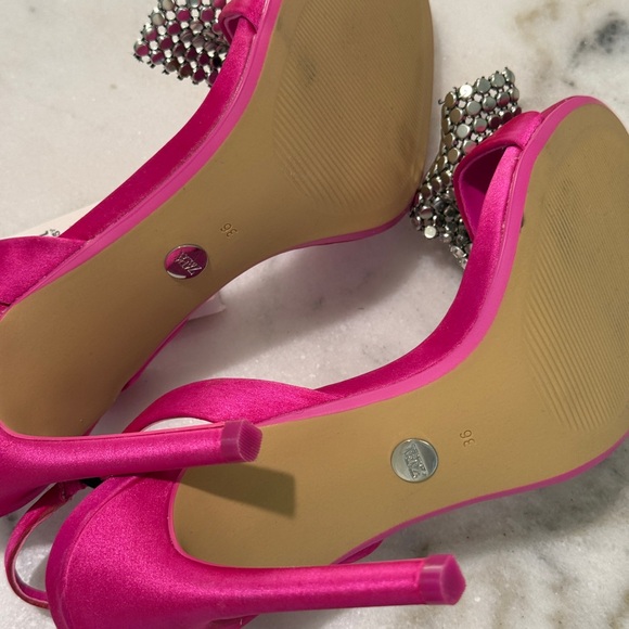 Zara Pink Rhinestone Bow Sandals - Picture 5 of 6